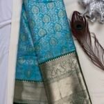 #BlueGreenSaree #OliveGreenBorder #KanchipuramSaree #SemiPattuSilk #TraditionalSareeStyle #FeatherMotifSaree #SareeLoversIndia #SarvaSilks #IndianWeddingSaree #BuySareesOnline #ElegantEthnicLook